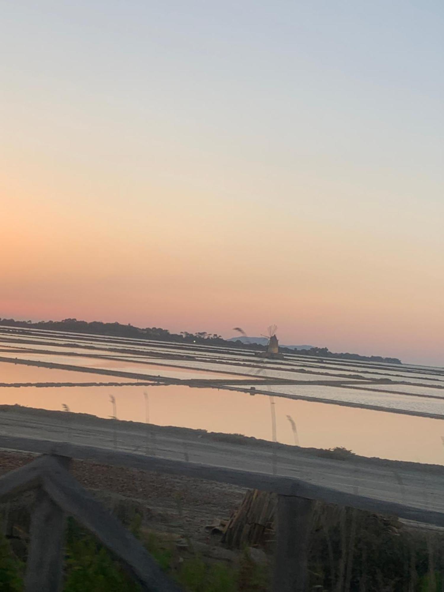 マルサラ Maresolヴィラ エクステリア 写真